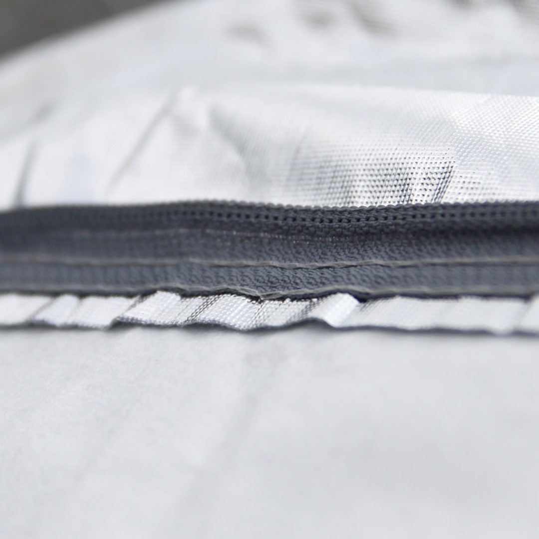 Amio - Κουκούλα Αυτοκινήτου Cotton 120g με φερμουάρ διάσταση 530 x 180 x 120 cm χρώμα ασημί μέγεθος X-Large για Επιβατικά Αυτοκίνητα - 1 τεμ. (01112/AM) - Image 4